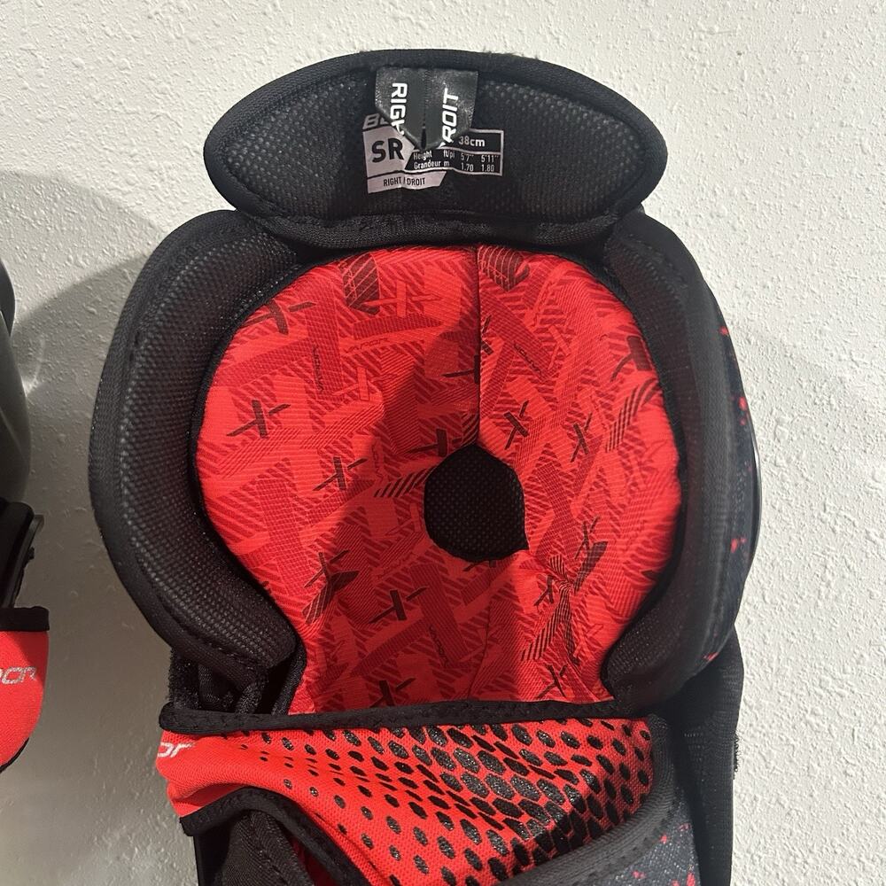 Bauer Vapor XE Shin Guards Senior Size 15 SR 15” Hockey Leg Protection Black Red - Picture 9 of 13